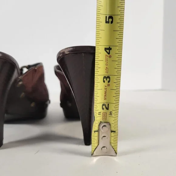 Cole Haan Brown Suede Studded Metal Details Mules Clogs Heels Women Size 8.5 - Picture 8 of 11